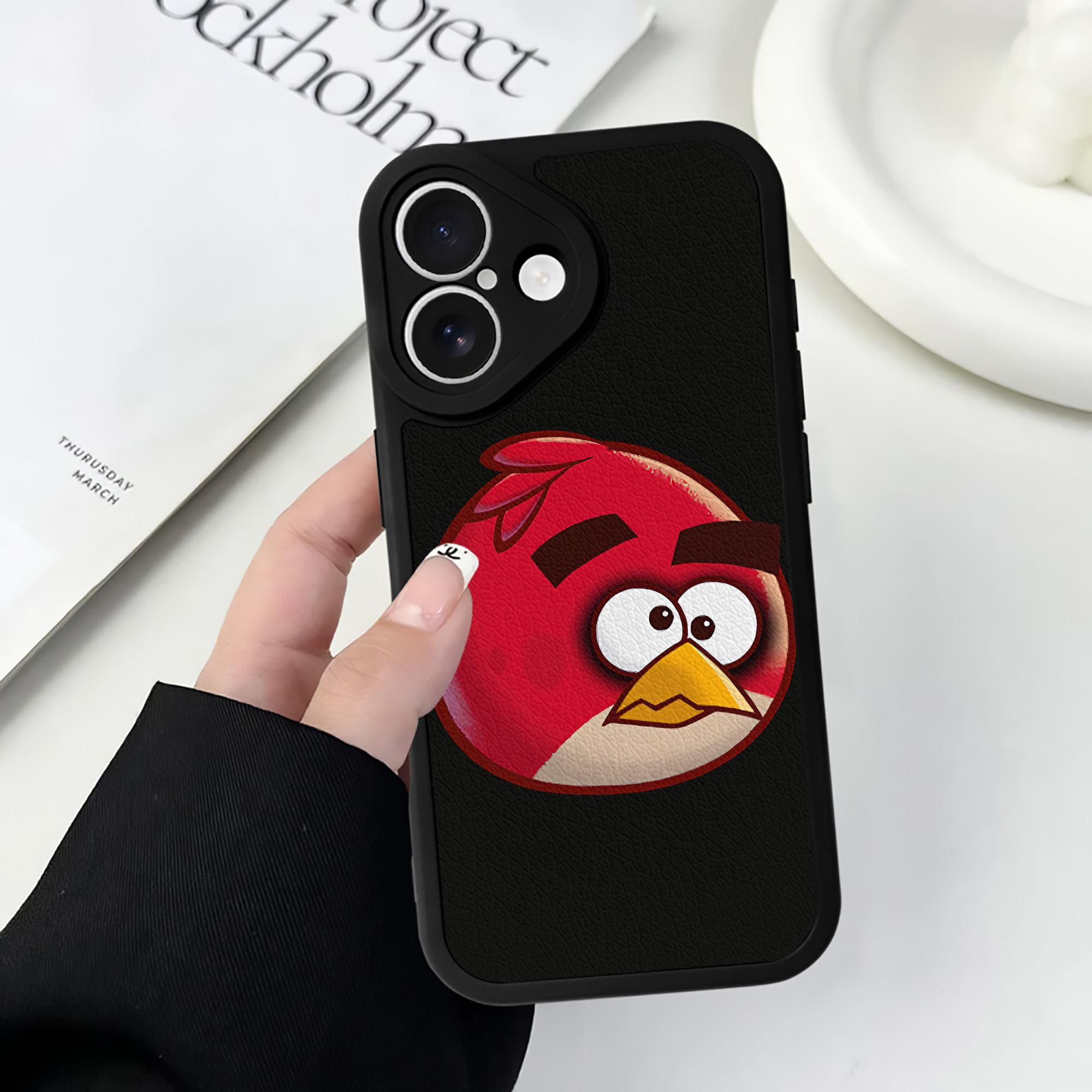 （画像用） Angry Birds アングリーバード 【iPhone 16シリーズ対応】シリコンスマホケース（レザー調） 材質：シリコン